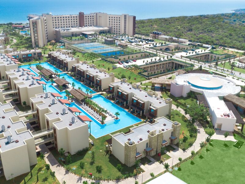 Concorde Luxury Resort Hotel
