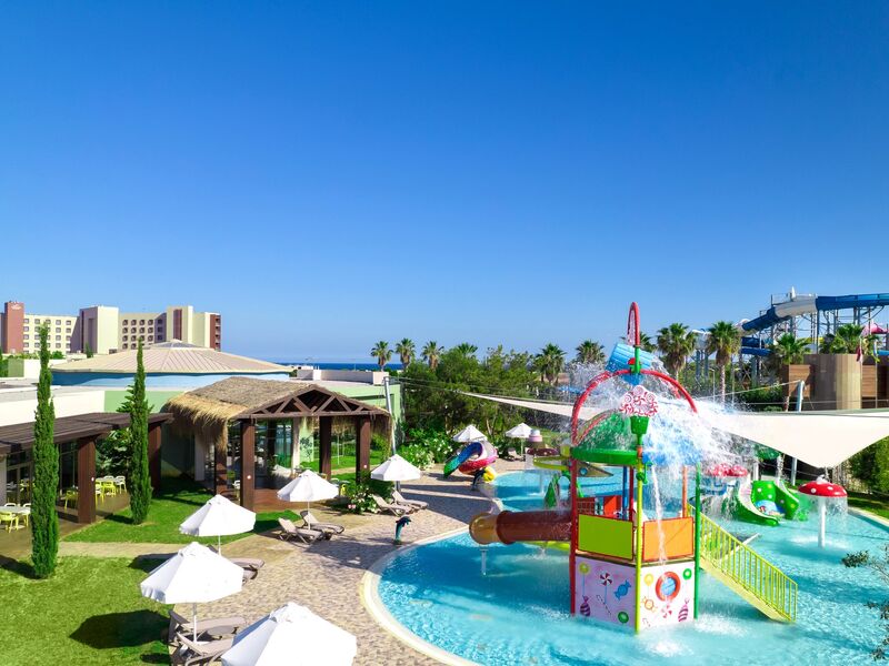 Concorde Luxury Resort Hotel