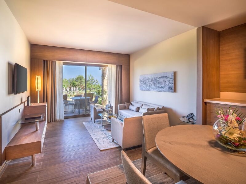 Concorde Luxury Resort Hotel