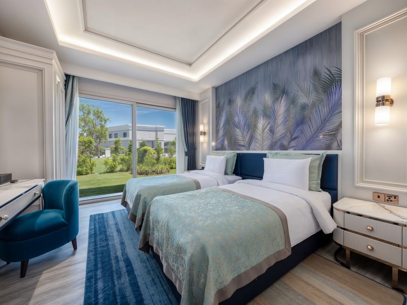 Merit Royal Gardens Hotel
