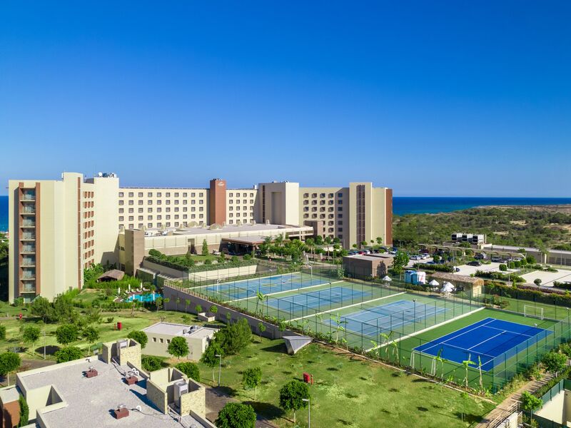 Concorde Luxury Resort Hotel