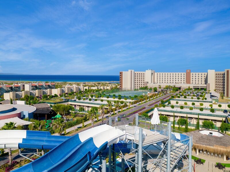 Concorde Luxury Resort Hotel