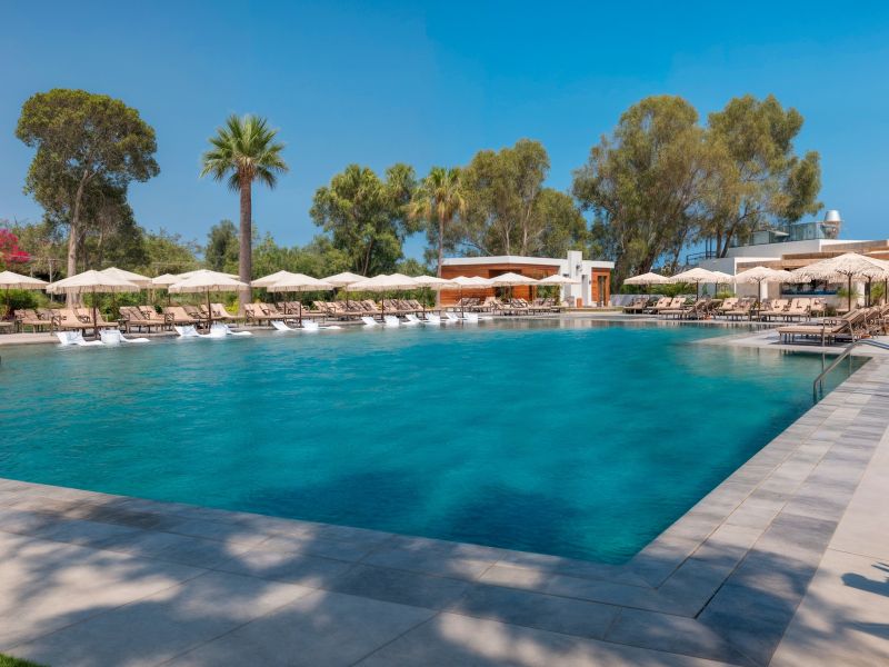 Merit Royal Gardens Hotel
