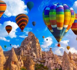 Sevgililer Günü Özel Uçaklı Kapadokya Kayseri Turu 2 Gece 3 Gün Cave Otel Konaklamalı