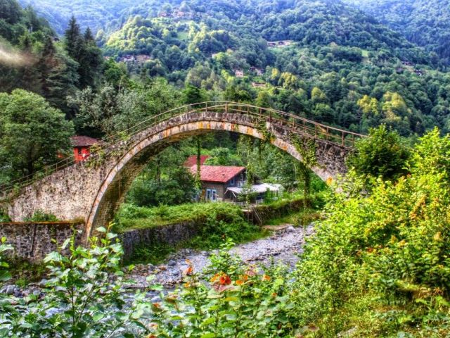 1 Mayıs Özel Karadeniz Fırtınası ve Batum Turu (3 Gece Otel Konaklamalı)