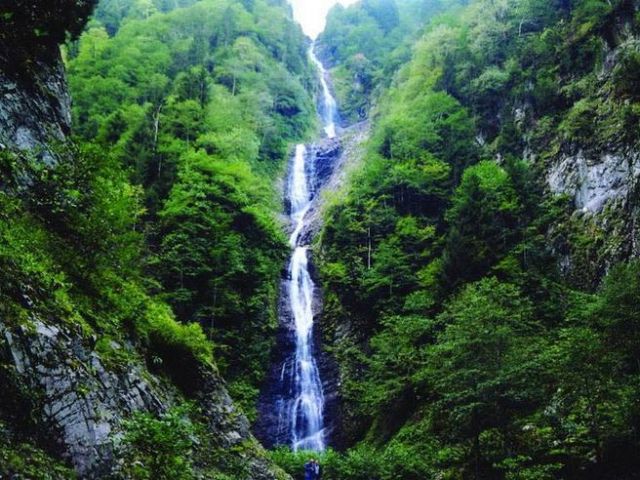 Ramazan Bayramı Uçaklı Butik Batum ve Ayder Yaylası Turu (2 Gece Batum Konaklamalı)