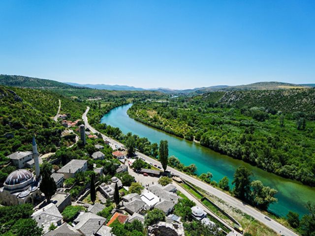 Kosovalı Büyük Balkanlar Turu AJet ile Extra Turlar ve Akşam Yemekleri Dahil SKP-SKP