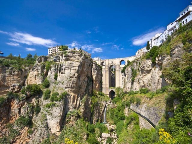 ENDÜLÜS 2026 YAZ (SVQ-SVQ) SEVİLLA (2) & GRANADA (2)