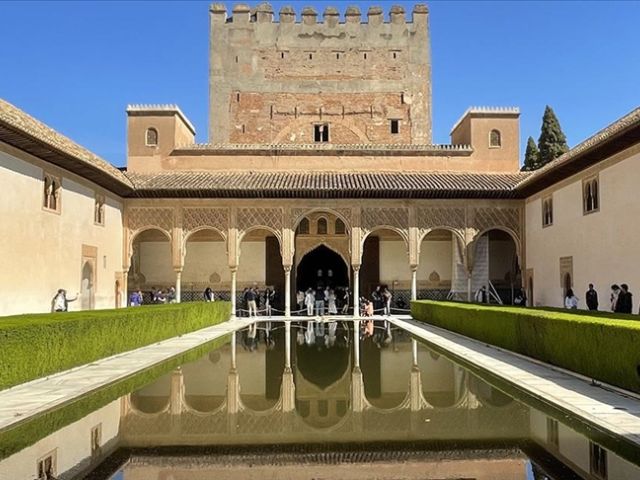 ENDÜLÜS 2026 YAZ (SVQ-SVQ) SEVİLLA (2) & GRANADA (2)