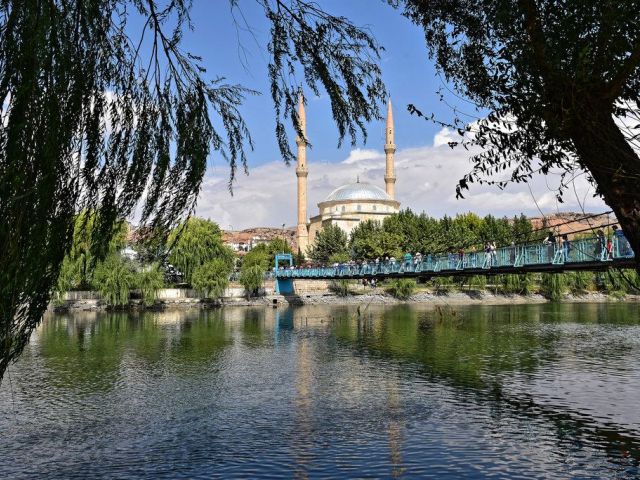 23 Nisan Özel Kapadokya Ihlara Vadisi ve Ürgüp Göreme Turu (2 Gece Otel Konaklamalı)