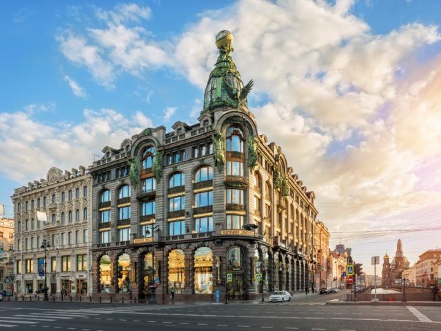 KRAL & KRALİÇE: ST. PETERSBURG & MOSKOVA PC 2026