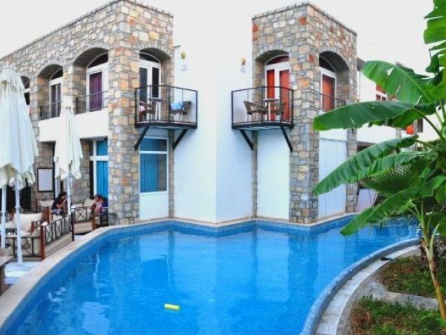 Ayaz Aqua Beach Hotel 4 Gece Konaklamalı Bodrum Tatil Paketi