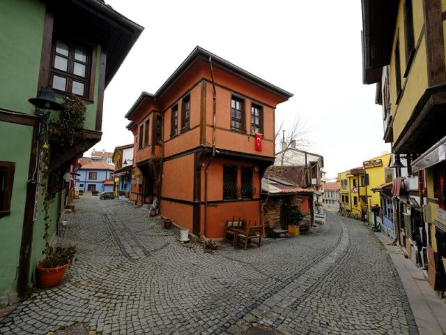 1 Mayıs Özel Günübirlik Eskişehir Masal Şatosu ve Odunpazarı Turu