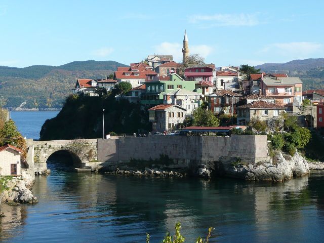 1 Mayıs Özel Batı Karadeniz Abant Safranbolu Amasra Turu (1 Gece Konaklamalı)