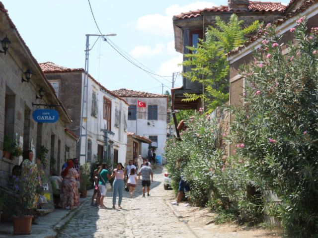 Gökçeada Bozcaada Yüzme Turu (1 Gece Otel Konaklamalı)
