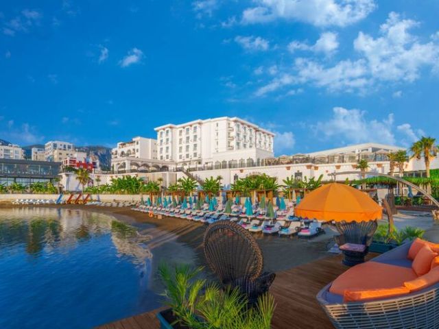 17-20 AĞUSTOS 2026 LES AMBASSADEURS OTEL - YARIM PANSIYON PLUS
