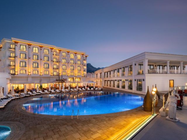 17-20 AĞUSTOS 2026 LES AMBASSADEURS OTEL - YARIM PANSIYON PLUS