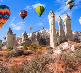 23 Nisan Özel Kapadokya Ihlara Vadisi ve Hacı Bektaş Turu (1 Gece Otel Konaklamalı)