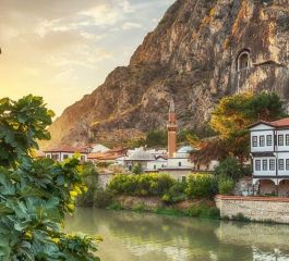 İkonik Karadeniz Yaylalar ve Batum Turu |4 Gece Konaklama (Batum ve Yayla Konaklama) İstanbul Çıkışlı