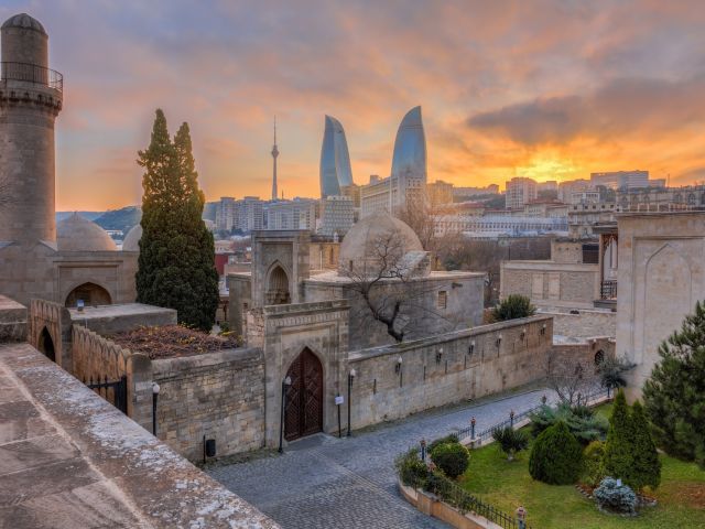 Sevgililer Günü Özel Türk Hava Yolları İle Bakü Turu (GYD-GYD)
