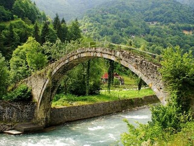 OTOBÜSLE YUNANİSTAN TURU