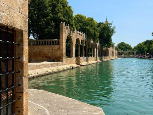 Uçaklı Gaziantep Şanlıurfa Göbeklitepe Turu 2 Gece