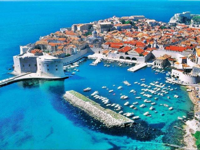 Sevgililer Günü Özel Budva Rüyası Turu Türk Havayolları İle 2 Gece 3 Gün