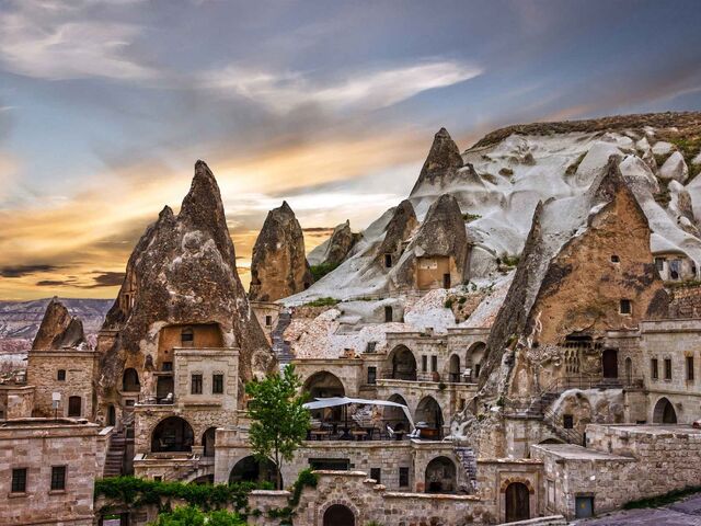 Kapadokya Ihlara Vadisi ve Hacı Bektaş Turu (1 Gece Otel Konaklamalı)