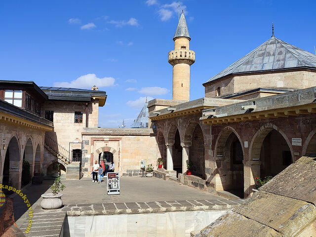 Kapadokya Ihlara Vadisi ve Hacı Bektaş Turu (1 Gece Otel Konaklamalı)