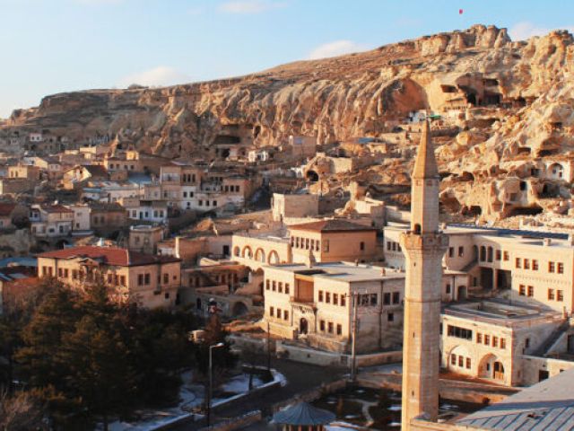 Ramazan Bayramı Özel Kapadokya Ihlara Vadisi ve Hacı Bektaş Turu (1 Gece Otel Konaklamalı)