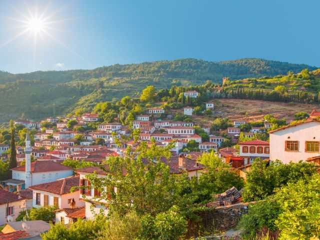 Ramazan Bayramı Özel İzmir Çeşme Alaçatı Kuşadası Şirince Efes Turu (1 Gece Otel Konaklamalı)