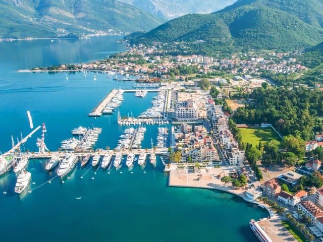 BUDVA RÜYASI TURU AİR MONTENEGRO HAVAYOLARI İLE